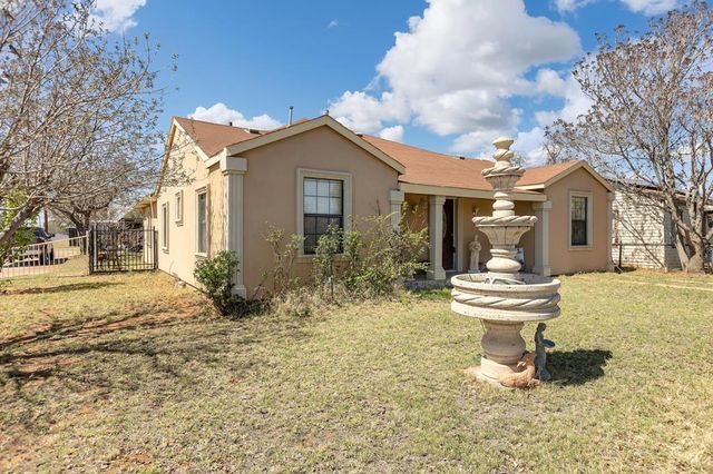 501 NE 3rd St, Andrews, TX 79714