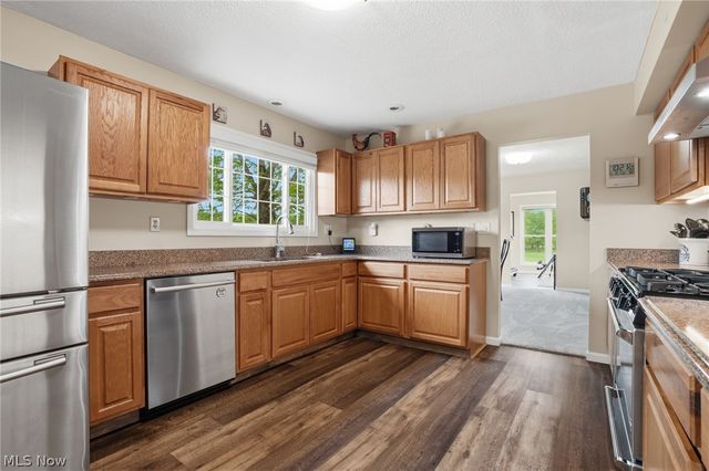 16159 & 16167 Gar Highway, Montville, OH 44064