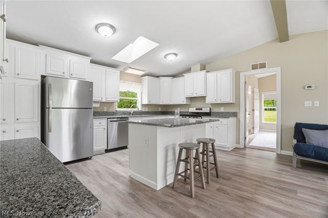 16159 & 16167 Gar Highway, Montville, OH 44064