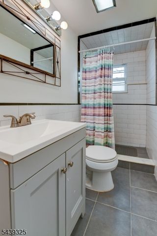 15 Winding Way, West Orange Twp., NJ 07052