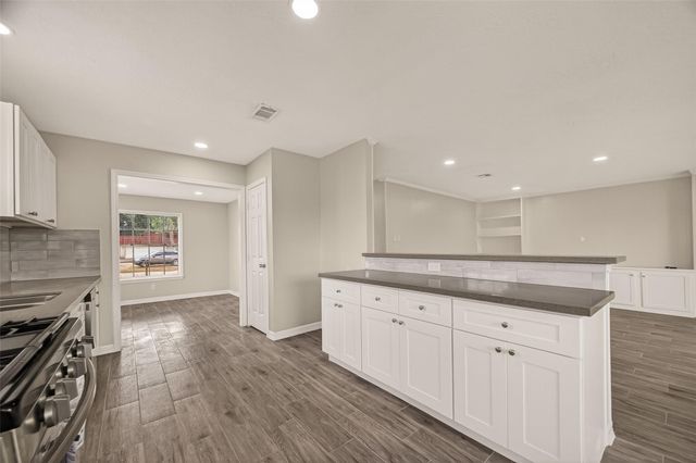 7627 Green Lawn Drive, Houston, TX 77088