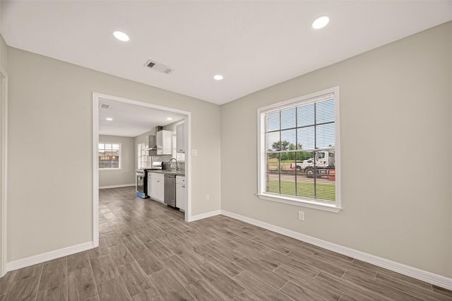 7627 Green Lawn Drive, Houston, TX 77088