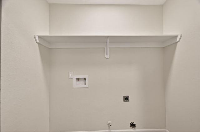 7627 Green Lawn Drive, Houston, TX 77088