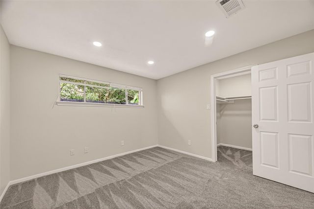 7627 Green Lawn Drive, Houston, TX 77088