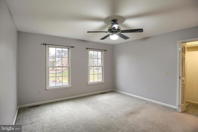 29 CHARISMA DR, Camp Hill, PA 17011