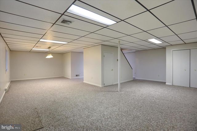 29 CHARISMA DR, Camp Hill, PA 17011