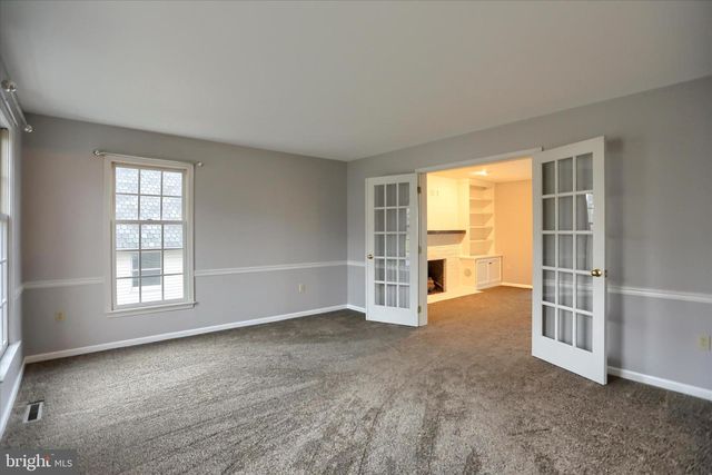 29 CHARISMA DR, Camp Hill, PA 17011