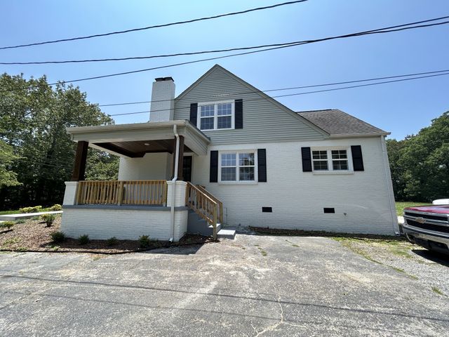 810 W Lincoln St, Tullahoma, TN 37388