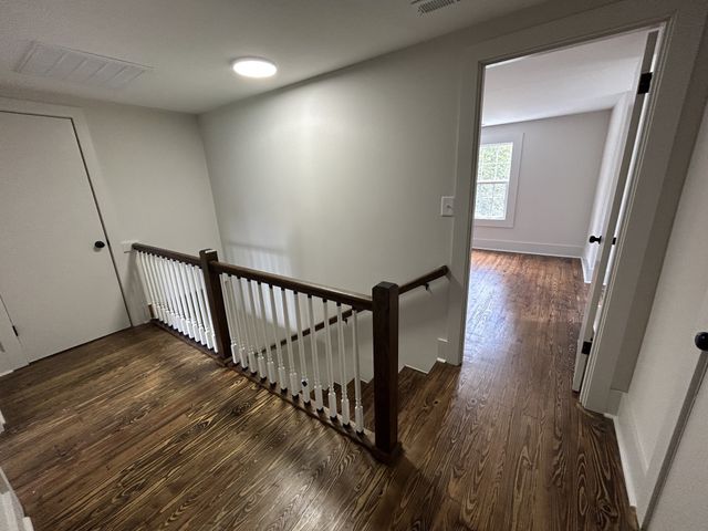 810 W Lincoln St, Tullahoma, TN 37388