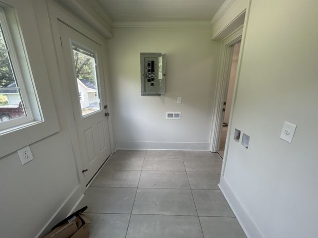 810 W Lincoln St, Tullahoma, TN 37388