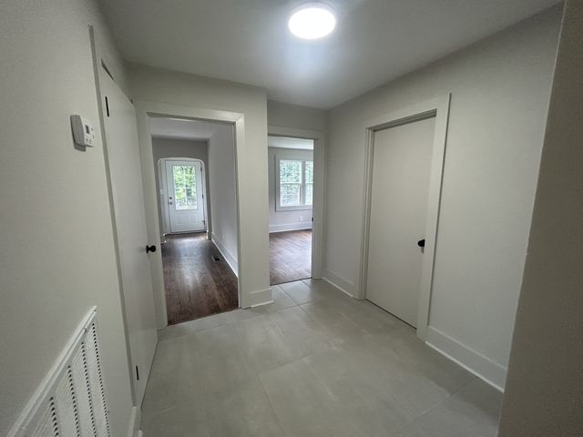 810 W Lincoln St, Tullahoma, TN 37388