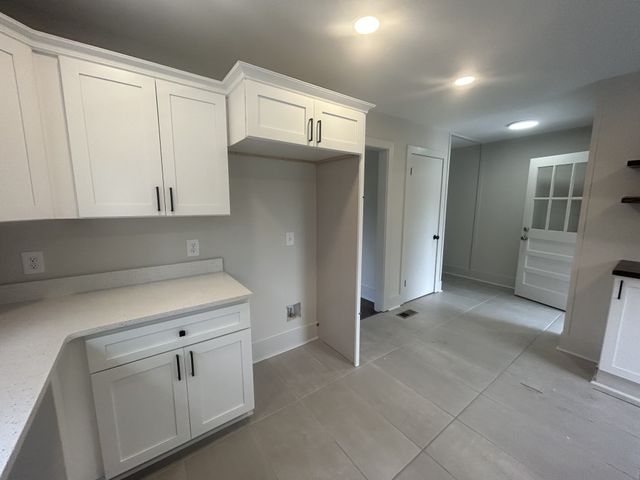 810 W Lincoln St, Tullahoma, TN 37388