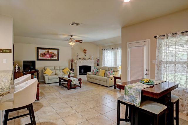 520 Rustic Oak Lane, Mckinney, TX 75072