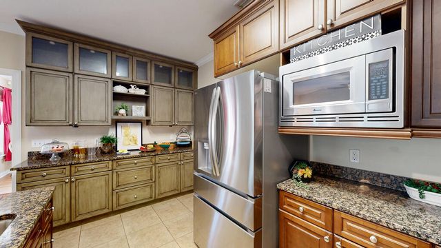 225 Wicklow Drive, Dothan, AL 36303