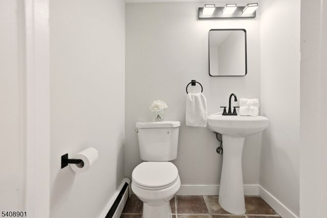 510 Davsel Rd, Roxbury Twp., NJ 07850