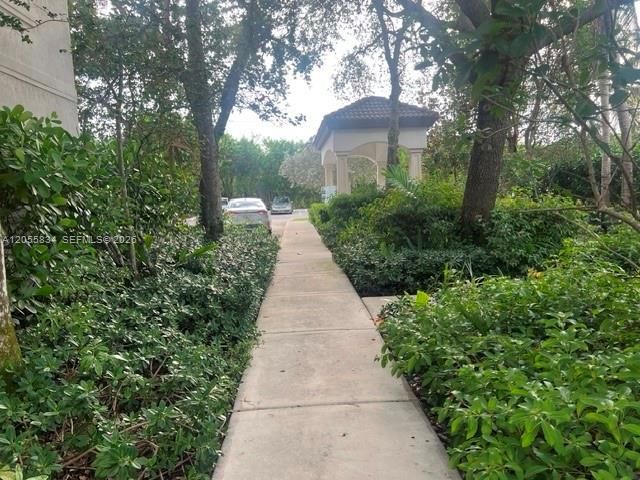 5030 SW 126th Ave 201, Miramar, FL 33027