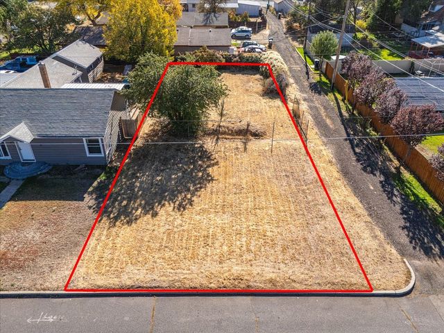 1222 E Marietta Ave, Spokane, WA 99207