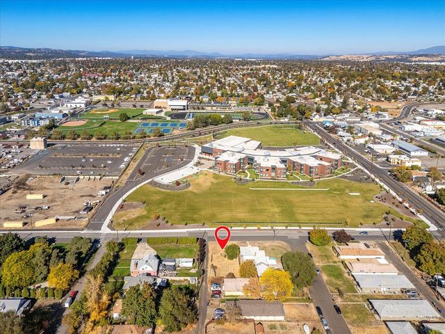 1222 E Marietta Ave, Spokane, WA 99207