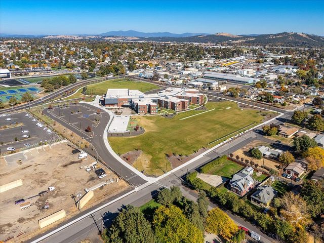 1222 E Marietta Ave, Spokane, WA 99207