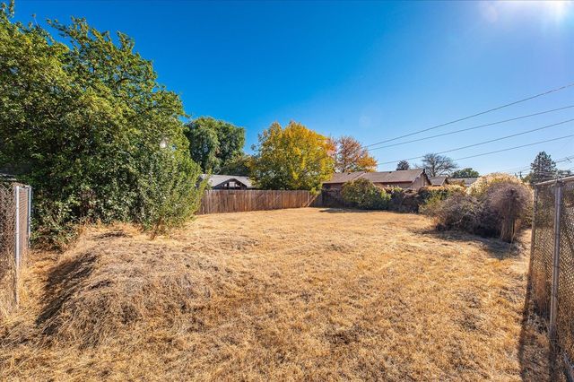 1222 E Marietta Ave, Spokane, WA 99207