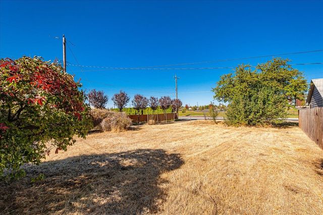 1222 E Marietta Ave, Spokane, WA 99207