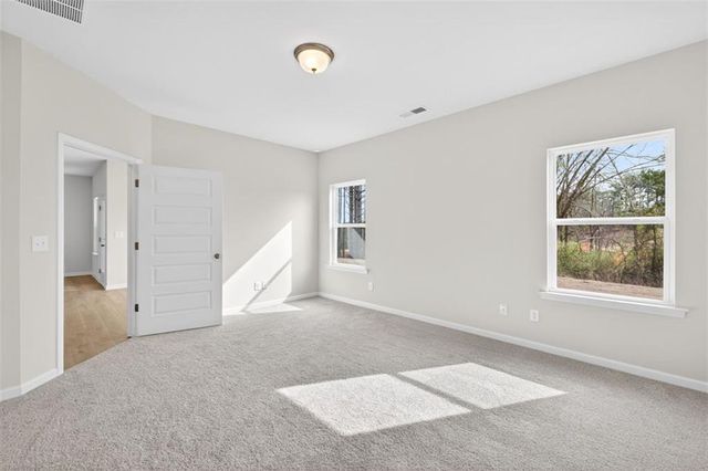 18 Thedford Drive, Hoschton, GA 30548