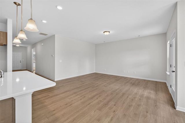 18 Thedford Drive, Hoschton, GA 30548