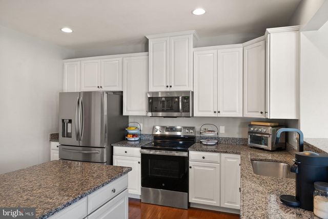 5828 STILL WATER WAY, Warrenton, VA 20187
