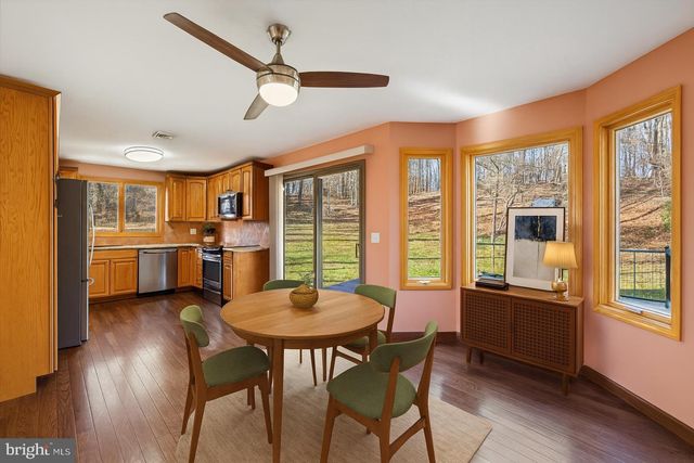 571 MARSHALL RD, Glenmoore, PA 19343