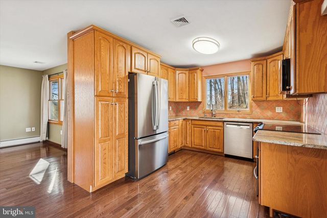 571 MARSHALL RD, Glenmoore, PA 19343