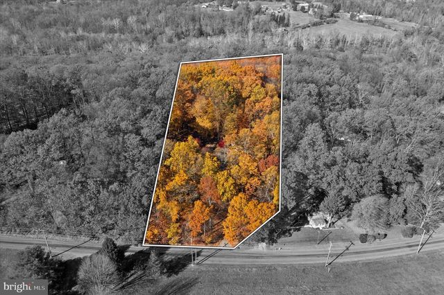 571 MARSHALL RD, Glenmoore, PA 19343