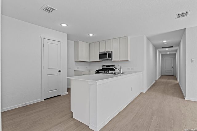 107 Ellendale Place, Fredericksburg, TX 78624