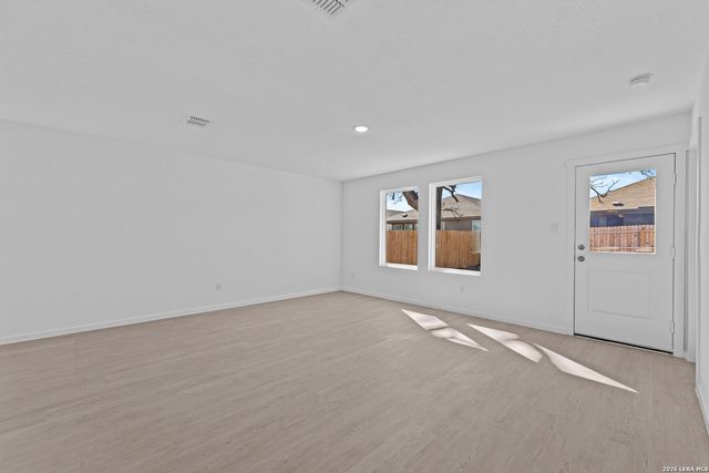 107 Ellendale Place, Fredericksburg, TX 78624