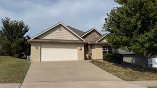 5109 LAKE TROUT CT, Columbia, MO 65203
