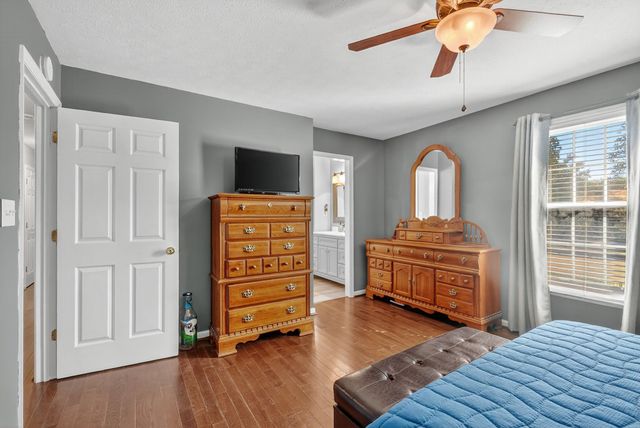 1812 Caspian Dr, Culleoka, TN 38451