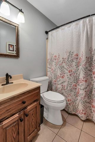 1812 Caspian Dr, Culleoka, TN 38451