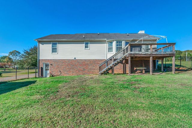 1812 Caspian Dr, Culleoka, TN 38451