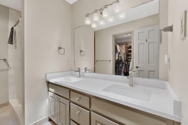 1328 Camino Amparo NW, Albuquerque, NM 87107