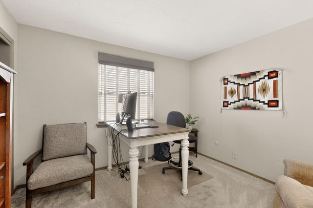 1328 Camino Amparo NW, Albuquerque, NM 87107