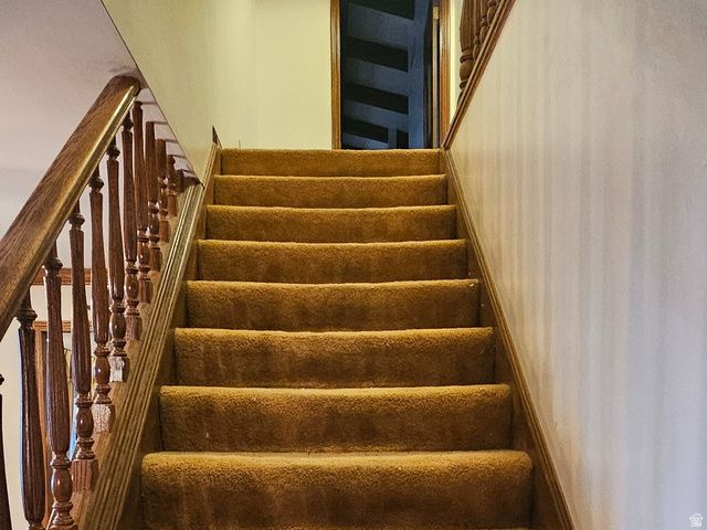 8085 S MOUNTAIN OAKS CIR, Cottonwood Heights, UT 84121