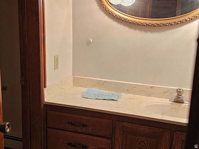 8085 S MOUNTAIN OAKS CIR, Cottonwood Heights, UT 84121