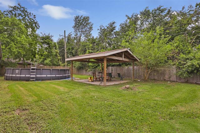 13930 Rawlings Street, Humble, TX 77396