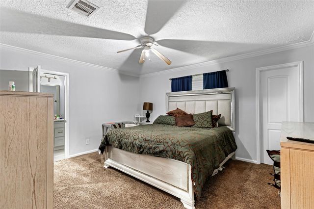 13930 Rawlings Street, Humble, TX 77396