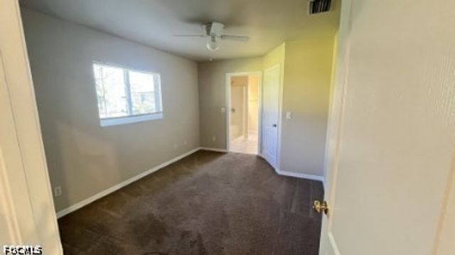 922 SE 13th TER, Cape Coral, FL 33990