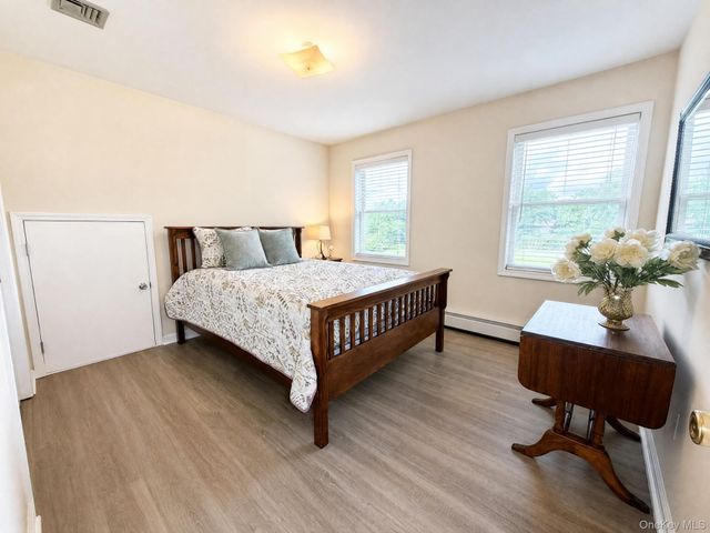11 Old Dominion Road, Blooming Grove, NY 10914