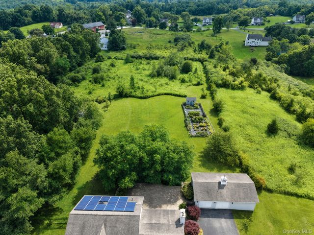 11 Old Dominion Road, Blooming Grove, NY 10914