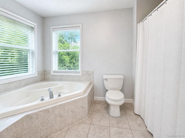 11 Old Dominion Road, Blooming Grove, NY 10914