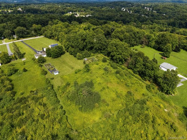 11 Old Dominion Road, Blooming Grove, NY 10914