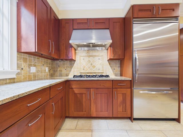 218 Pine St, Rehoboth, MA 02769