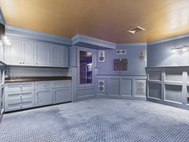 218 Pine St, Rehoboth, MA 02769